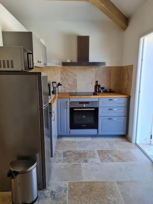 Adorable Maison Independante 30M2 Avec Piscine En Saison Кабри Екстериор снимка
